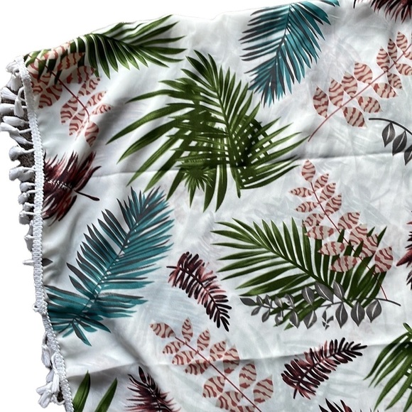 Shein Tropical Print Wrap Scarf - Picture 2 of 6